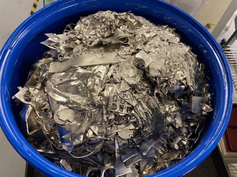 Lithium metal scrap material