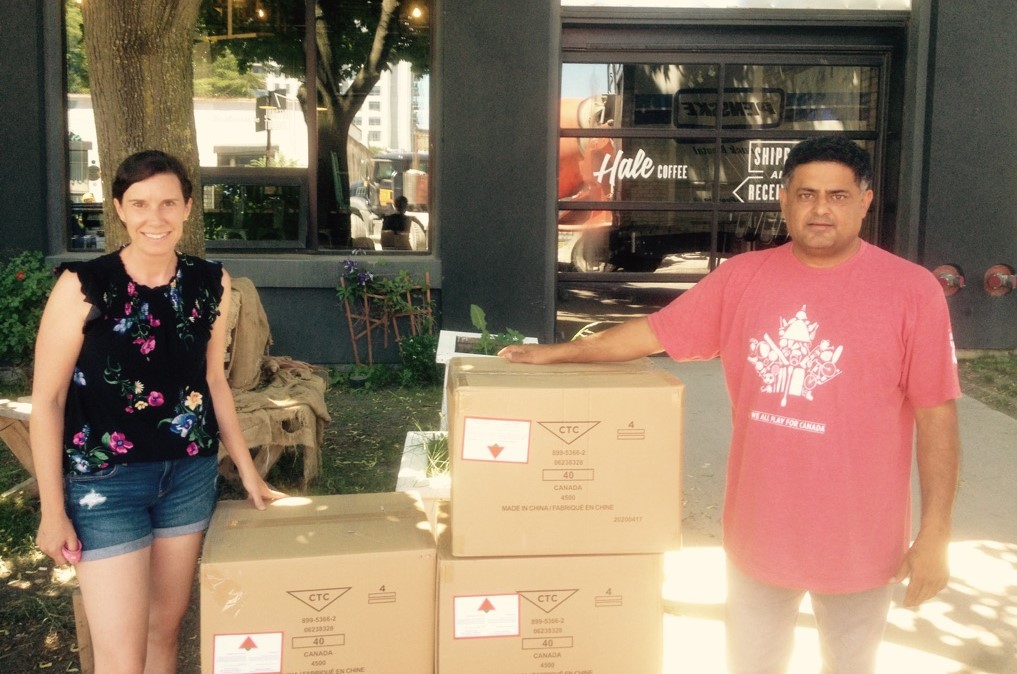 Canadian Tire Corporation, Limited Canadian Tire supplies masks to